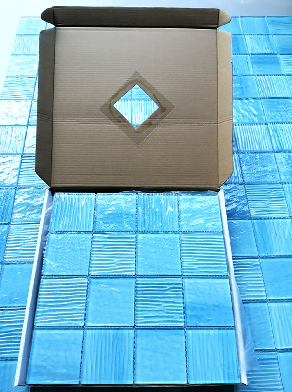 Natural stone tiles, pavers, copings, veneers, and more.